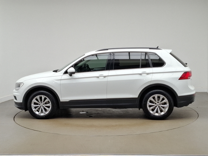 Volkswagen Tiguan 2.0 Tdi 115 S SD67HME White #4