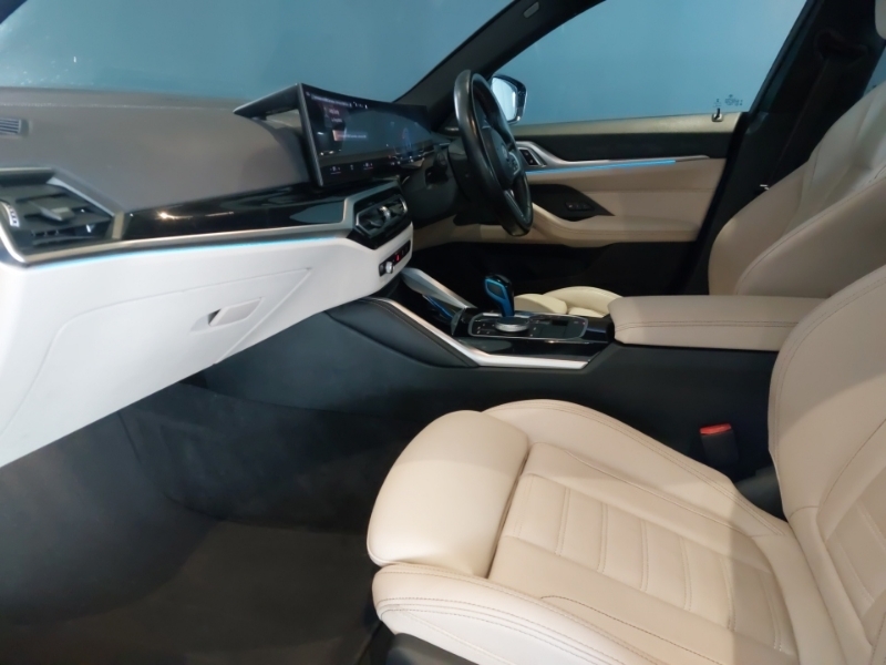 BMW i4 400Kw M50 83.9Kwh Blue #4