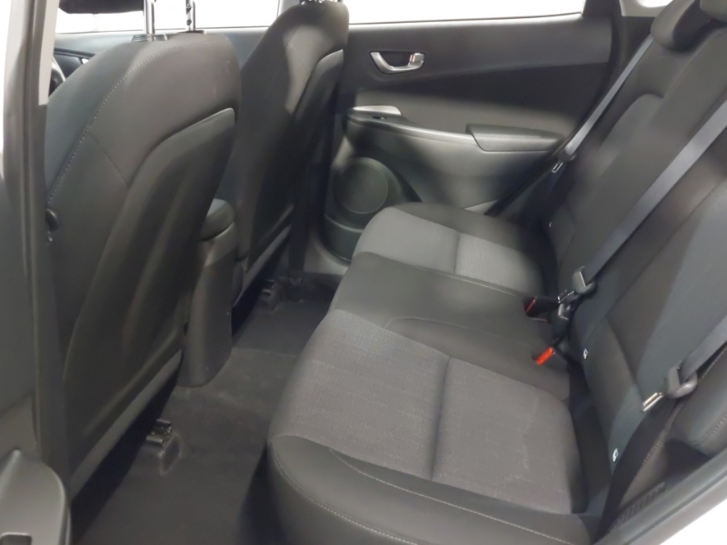 Hyundai Kona 1.0 Tgdi 48V Mhev Se Connect White #6