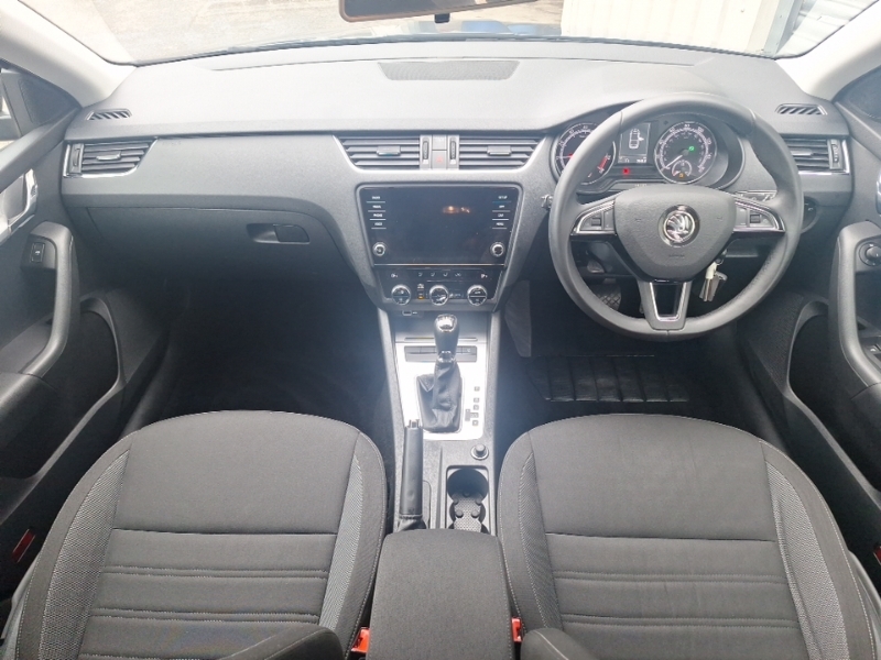 Skoda Octavia 1.0 Tsi Se Dsg Grey #3
