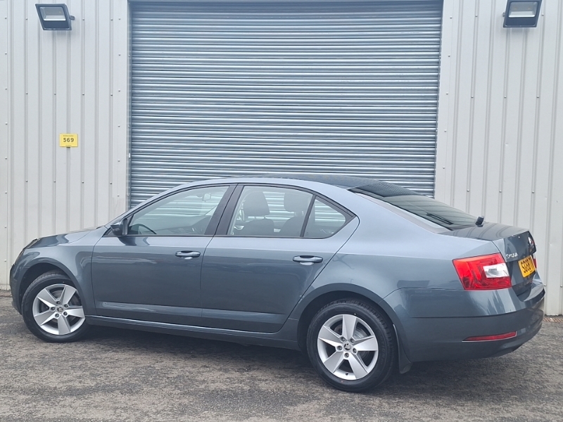 Skoda Octavia 1.0 Tsi Se Dsg Grey #2