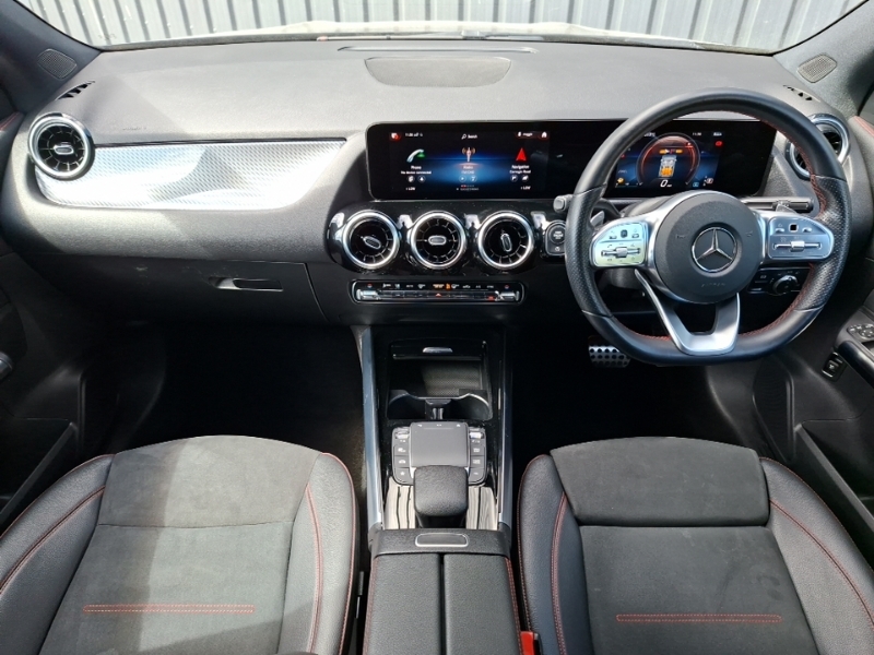 Mercedes-Benz GLA Class Gla 180 Amg Line Executive BC21ZTF Black #3