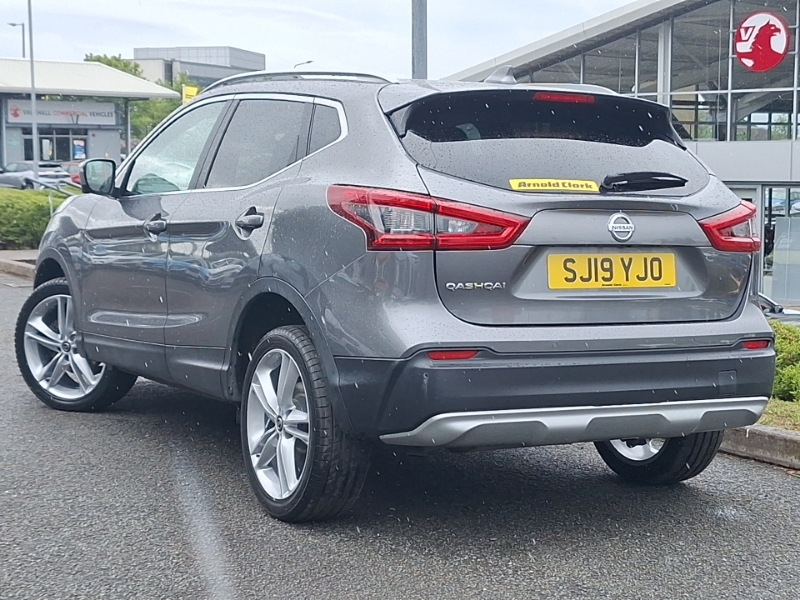 Nissan Qashqai 1.3 Dig-t N-motion SJ19YJO Grey #2