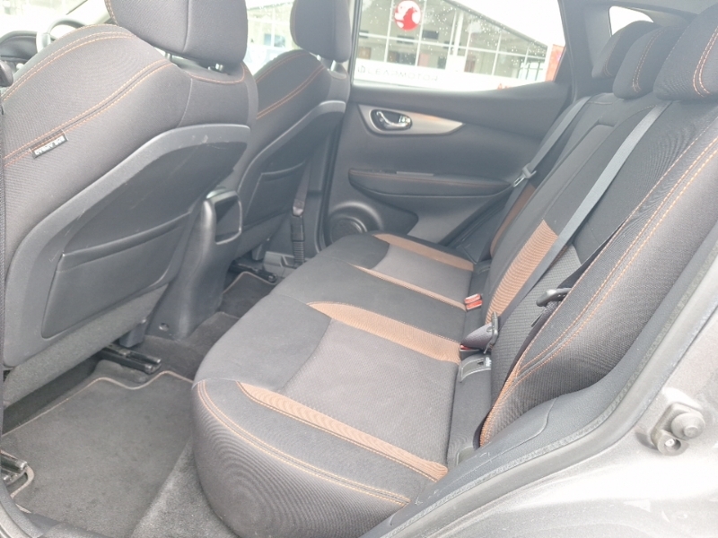 Nissan Qashqai 1.3 Dig-t N-motion SJ19YJO Grey #6
