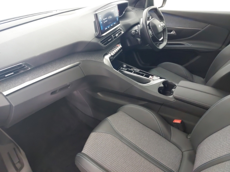 Peugeot 3008 1.2 Puretech Allure Premium Eat8 Black #5