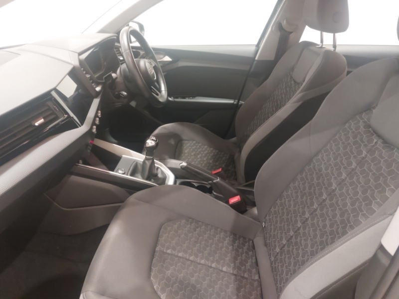Audi A1 30 Tfsi Sport LL69VRR Grey #5