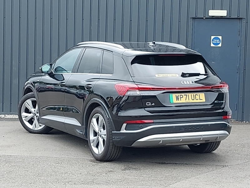 Audi Q4 E Tron 150Kw 40 82Kwh S Line Black #2