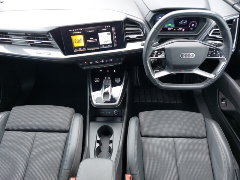 Audi Q4 E Tron 150Kw 40 82Kwh S Line Black #3