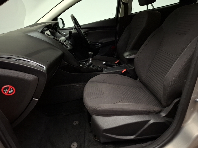 Ford Focus 1.5 Tdci 120 Titanium SJ16EJM Silver #5