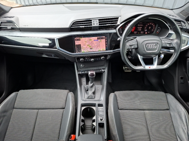 Audi Q3 35 Tfsi Black Edition S Tronic VX71XUD Black #3