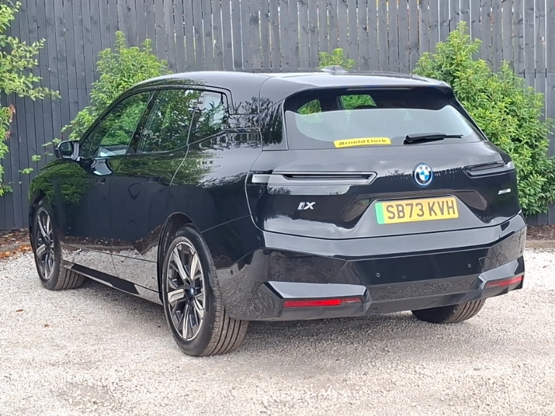 BMW iX 240Kw Xdrive40 M Sport 76.6Kwh Black #2