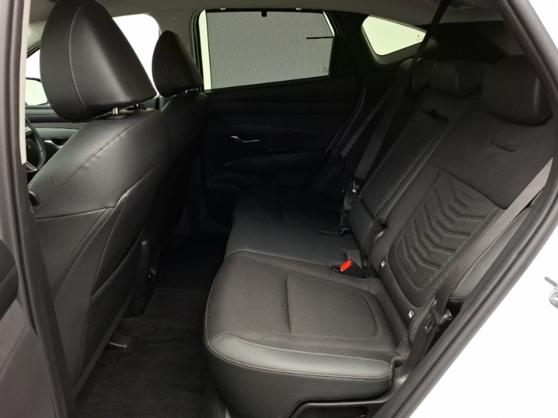 Hyundai Tucson 1.6T Plug-in Hybrid Premium ET25FJX White #6