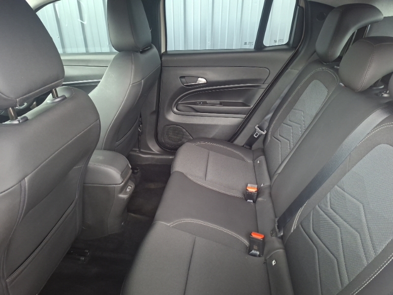 Jeep Avenger 1.2 Altitude Beige #6