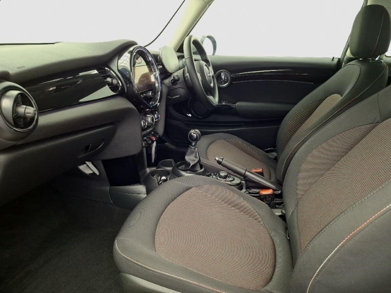 Mini Hatch 1.5 Cooper Classic NL22XEM Grey #5