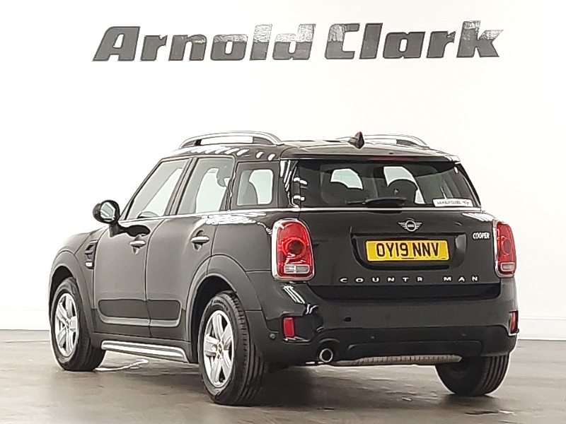 Mini Countryman 1.5 Cooper Classic OY19NNV Black #2