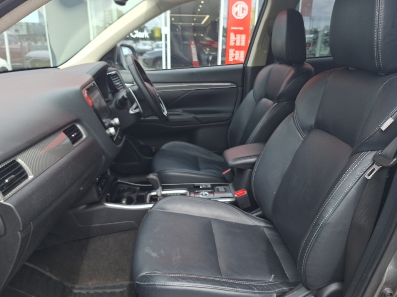 Mitsubishi Outlander 2.0 Exceed Cvt Grey #5