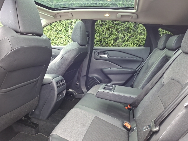 Nissan Qashqai 1.3 Dig-t Mh N-connecta Glass Roof SM25ZBV Grey #6