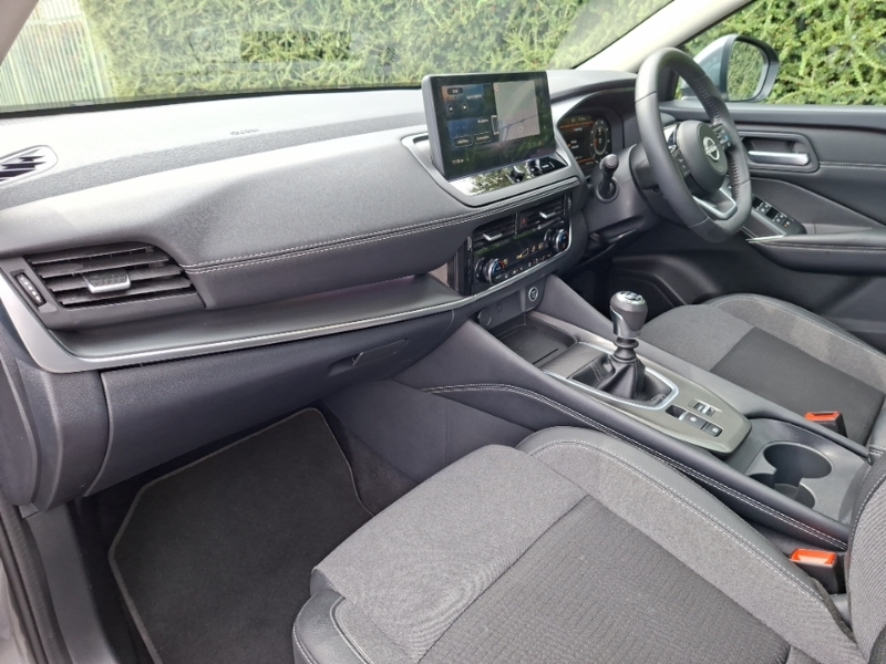 Nissan Qashqai 1.3 Dig-t Mh N-connecta Glass Roof SM25ZBV Grey #5