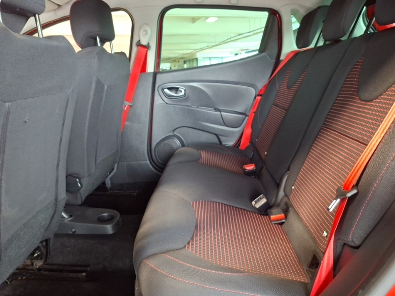 Renault Clio 1.6T 16V Renaultsport Trophy Nav 220 Red #6