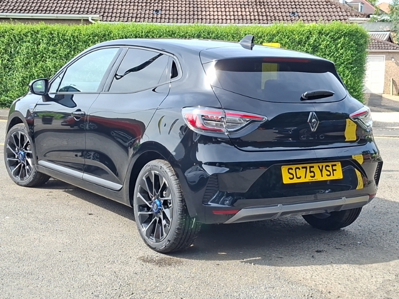 Renault Clio 1.6 E-tech Full Hybrid 145 Esprit Alpine Black #2