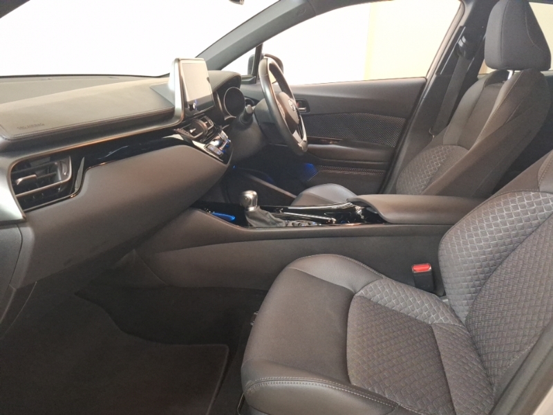 Toyota C-Hr 1.8 Hybrid Design Cvt MA72VVR Silver #5