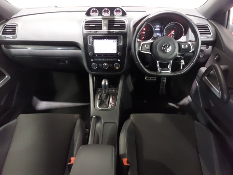 Volkswagen Scirocco 2.0 Tsi 180 Bluemotion Tech Gt Dsg Red #3
