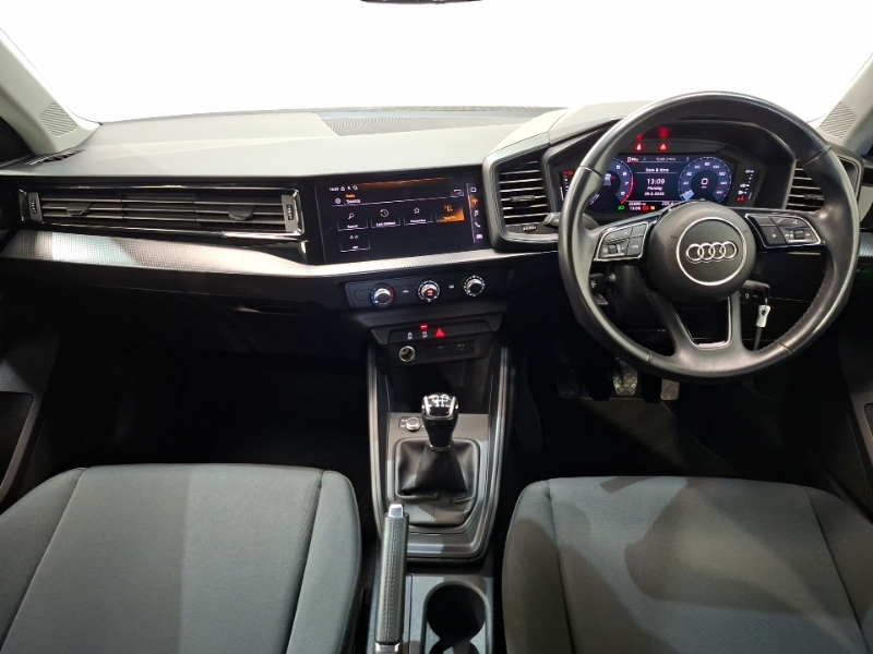 Audi A1 25 Tfsi Technik Silver #3