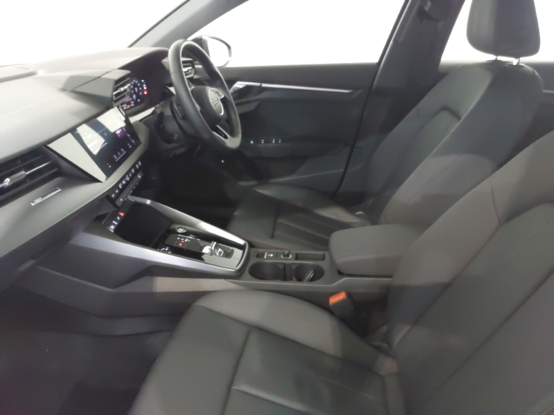 Audi A3 40 Tfsi E Sport S Tronic Black #5