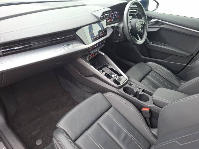 Audi A3 35 Tfsi S Line S Tronic VN23RTZ Blue #5