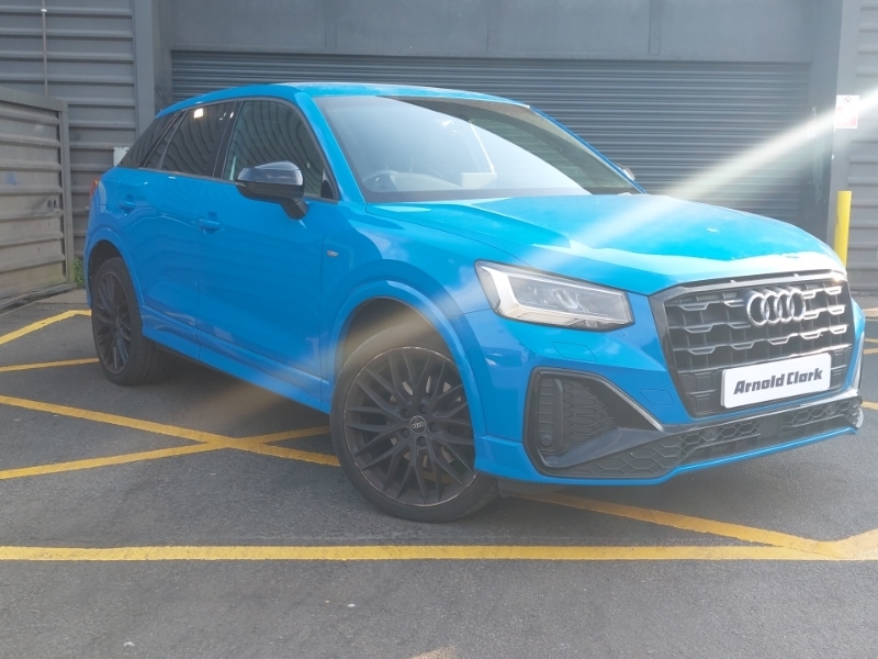 Audi Q2 30 Tfsi Black Edition Blue