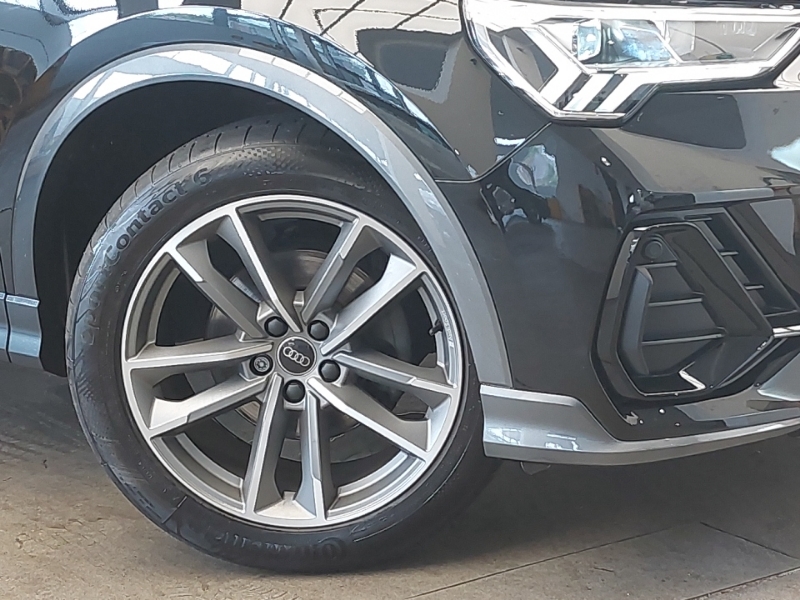 Audi Q3 Audi Sportback My23.5 Black Edition 35 Tfsi 150 Ps Grey #20