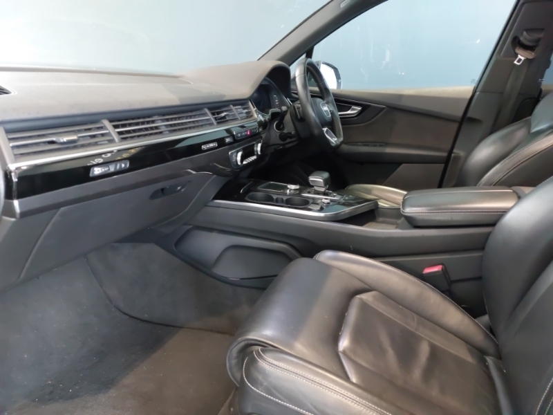 Audi Q7 3.0 Tdi Quattro Black Edition Tip Black #2