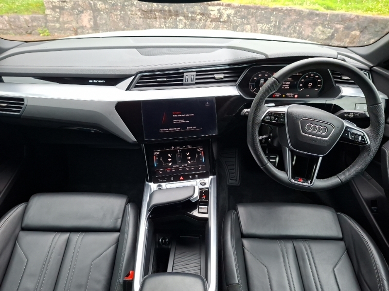 Audi Q8 e tron 300Kw 55 Quattro 114Kwh S Line White #3
