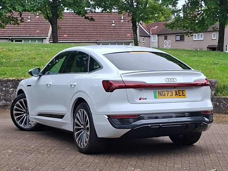 Audi Q8 e tron 300Kw 55 Quattro 114Kwh S Line White #2