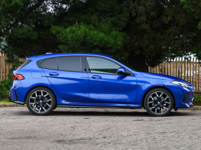 BMW 1 Series 120 M Sport Step SY75YOO Blue #3
