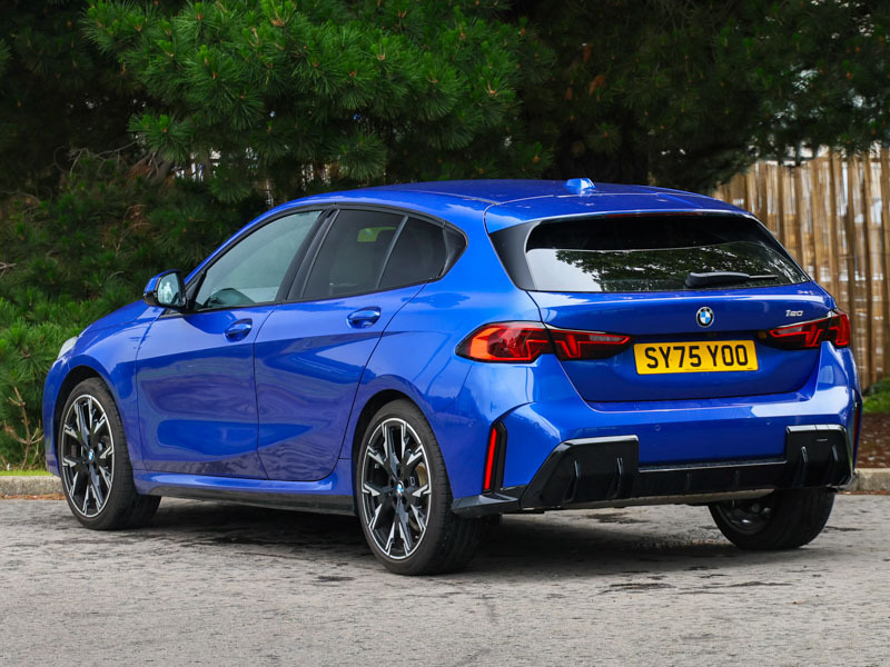 BMW 1 Series 120 M Sport Step SY75YOO Blue #2