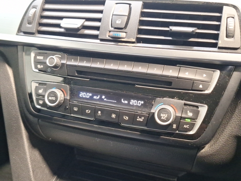 BMW 4 Series 435D Xdrive M Sport Professional Media Blue #17