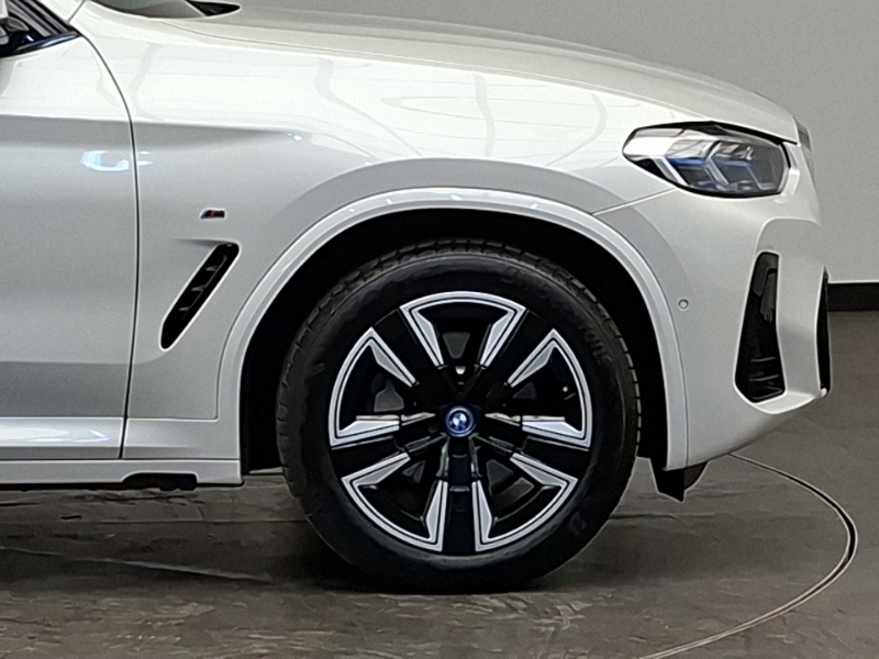 BMW iX3 80Kwh M Sport Pro Suv 286 Ps Black #14