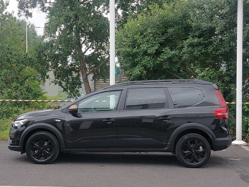 Dacia Jogger 1.0 Tce Extreme Black #2