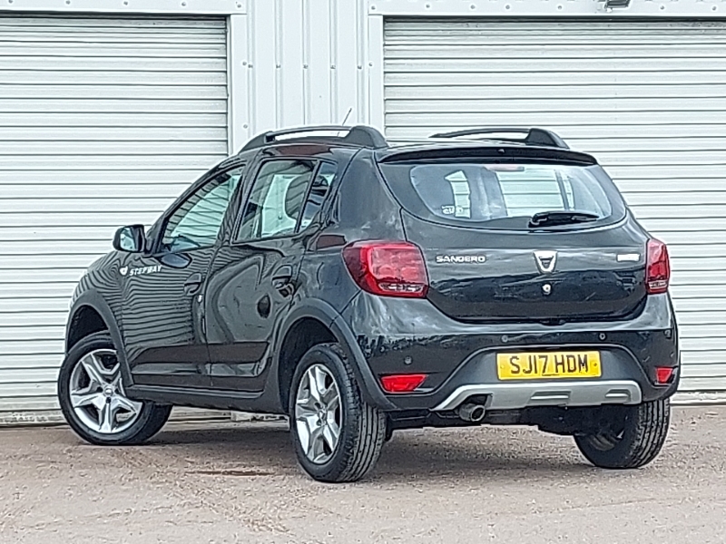 Dacia Sandero Stepway 0.9 Tce Laureate Black #2