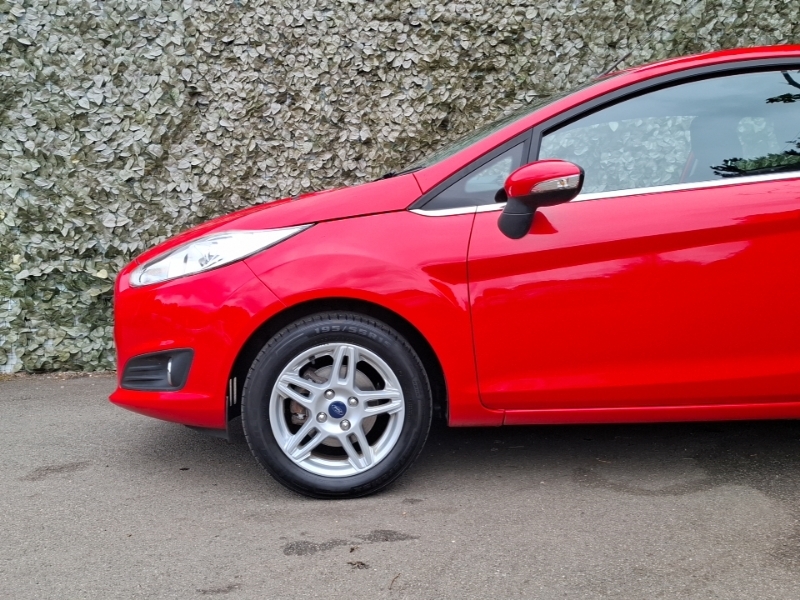 Ford Fiesta 1.0T Ecoboost Zetec Euro 5 Ss White #19