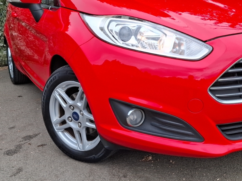 Ford Fiesta 1.0T Ecoboost Zetec Euro 5 Ss White #20