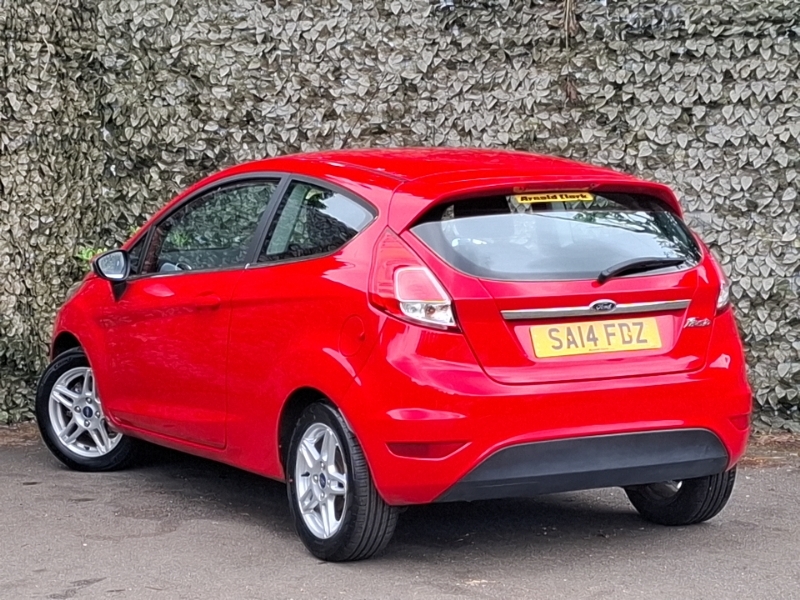 Ford Fiesta 1.0T Ecoboost Zetec Euro 5 Ss White #2