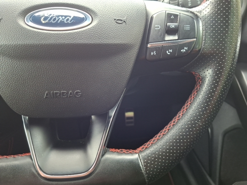 Ford Focus 1.0T Ecoboost Active Style Estate Manua Black #13