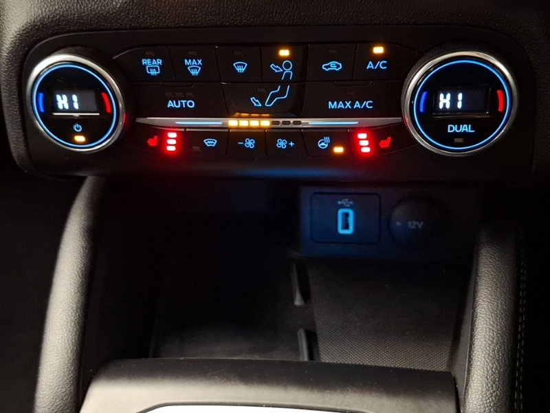 Ford Focus 1.5 Ecoblue St-line X Estate Eur Black #16