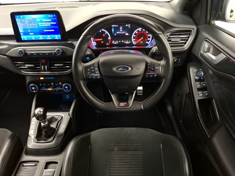 Ford Focus 1.5 Ecoblue St-line X Estate Eur Black #8