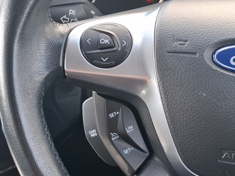 Ford Kuga 2.0 Tdci Titanium Suv 2Wd Euro 6 Black #12