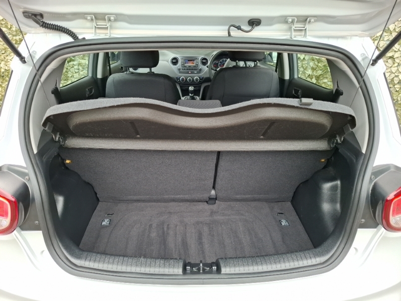 Hyundai I10 1.2 Premium Red #18