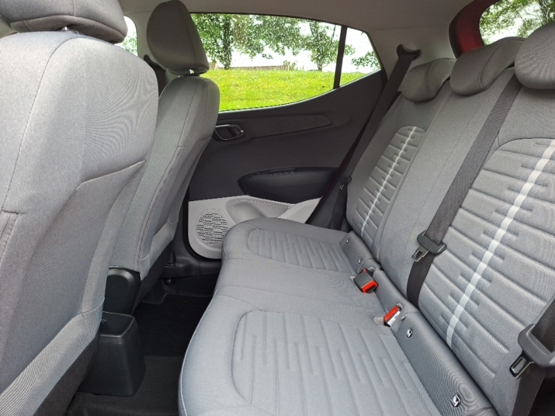 Hyundai I10 1.2 79 Premium Nav Red #6