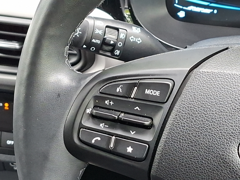 Hyundai I10 1.0T 90 N Line Nav 2025 White #12
